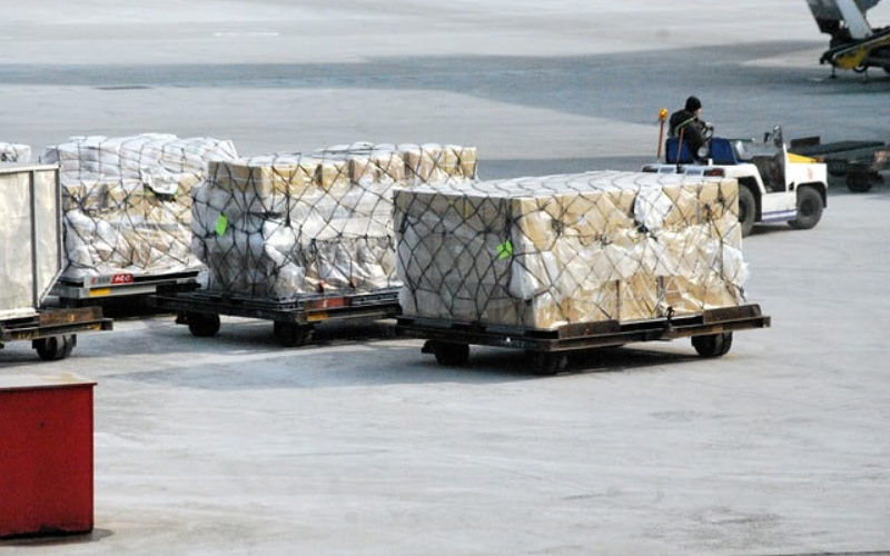 Help Your Business Take Off by Using Air Freight Services