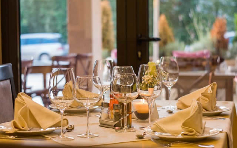 4 Crucial Products That You Need for Your Restaurant