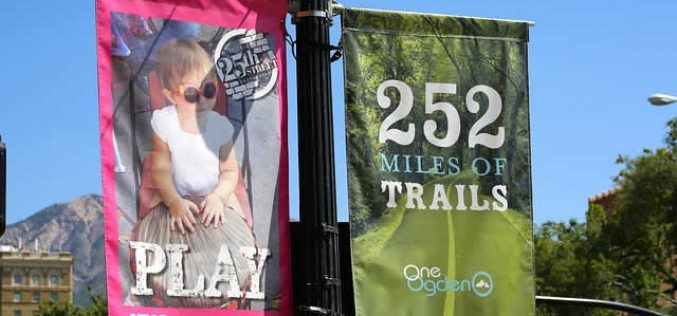 A Guide to Designing Outdoor Banners as Advertising Tools