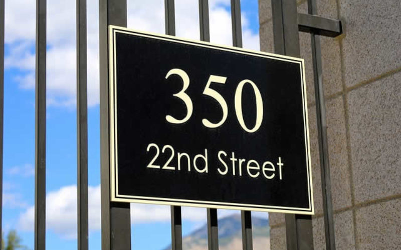 Pulling in Customers: 5 Reasons Your Physical Location is Essential