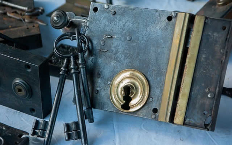 Looking for Affordable Locksmith Service? Find Out How to Choose One