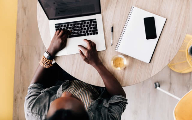 4 Tips Before Buying a Small Business as a Beginner