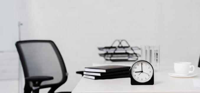 How To Help Employees With Time Management in the Workplace