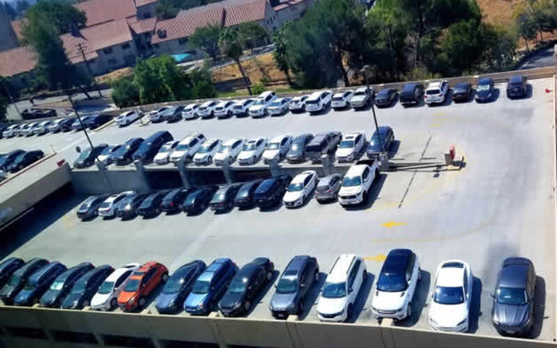 Ways To Solve Company Parking Issues for Employees and Customers