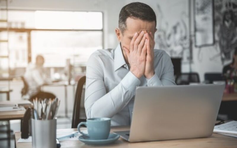 5 Key Signs That Your Employees are Unhappy in the Office