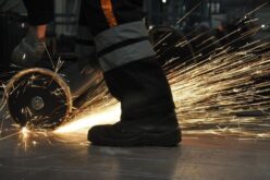 Top Safety Tips for Working in a Machine Shop
