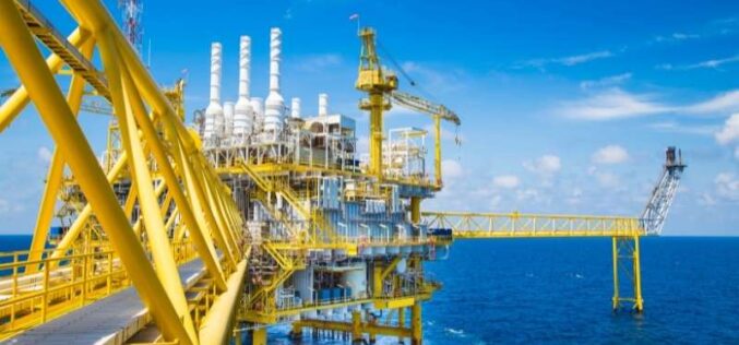 How To Start Your Career as an Offshore Oil Driller