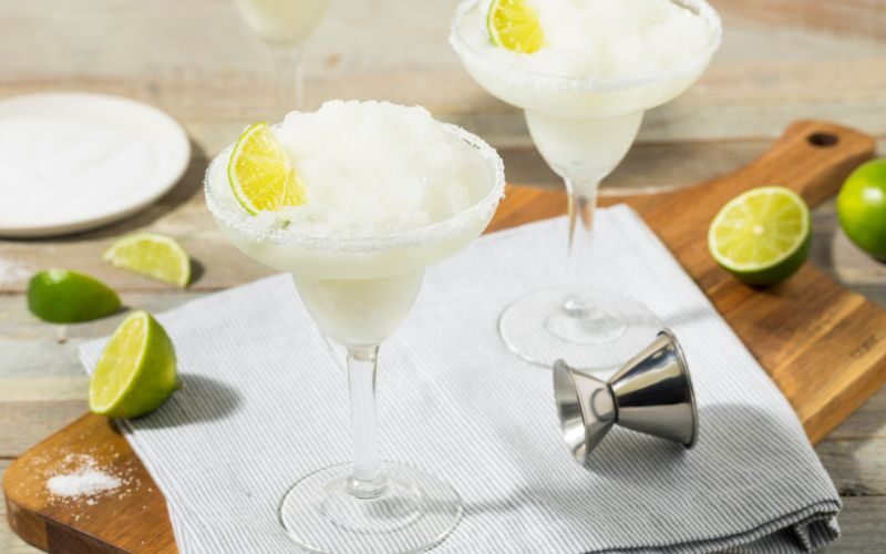 Tips for Serving Frozen Cocktails in Your Restaurant