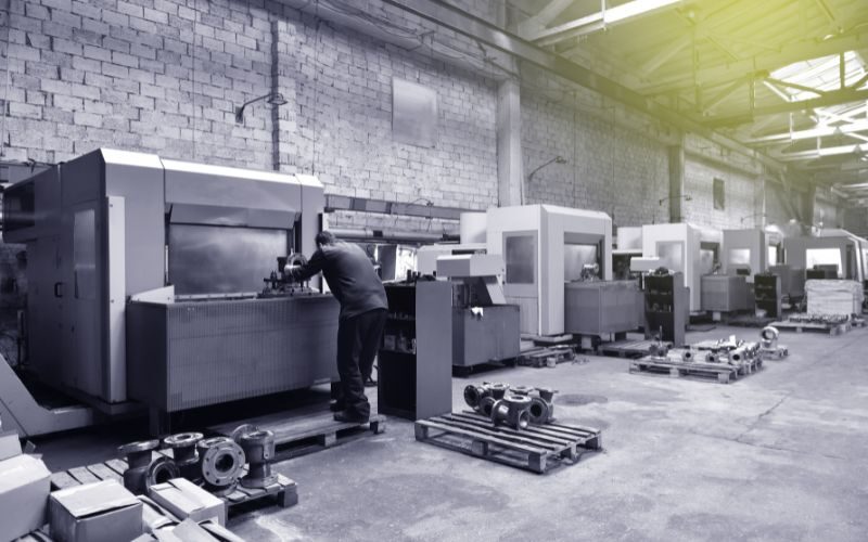 Helpful Safety Tips To Follow in a Machine Shop