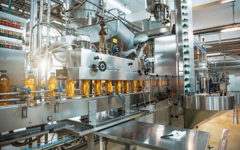 Pneumatics in Food and Beverage Processing: Key Applications