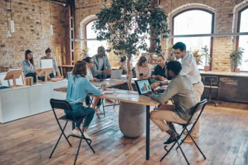 The Rise of Co-Working Spaces in Canada: Pros and Cons