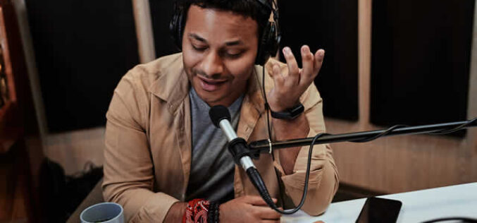 Are Podcast Influencers Worth Your Advertising Budget?