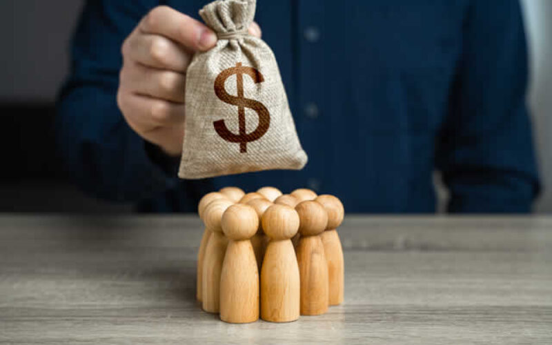 How to Attract Top Management Talent