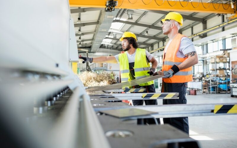 How to Balance Cost and Quality in Manufacturing