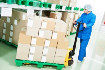 Custom Pallet Standards in Regulated Sectors