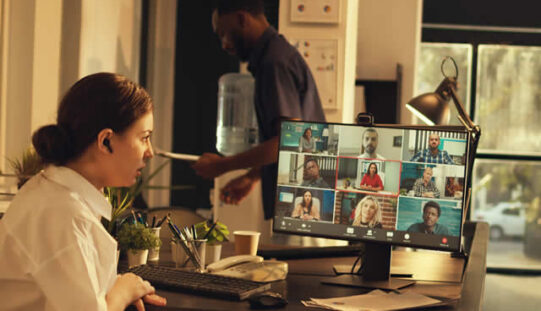 Mastering Hybrid Work for Small Businesses: Sustaining Productivity and Output