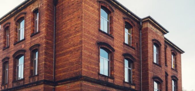 What to Consider Before Renting an Older Office Building