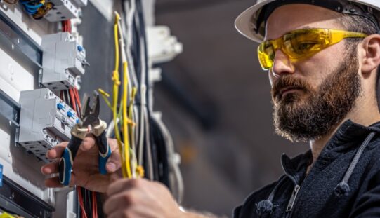 Common Hazards Electricians Face on the Job