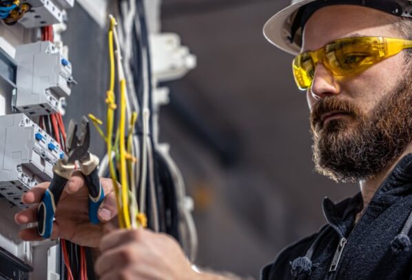 Common Hazards Electricians Face on the Job